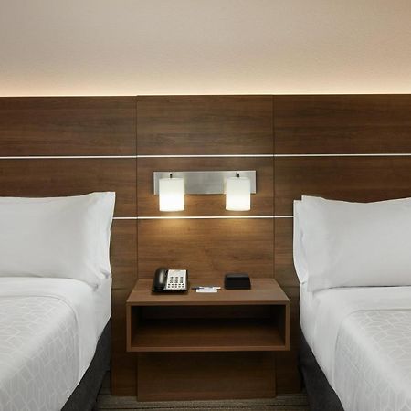 Holiday Inn Express Hotel & Suites Pensacola-West Navy Base By Ihg Beach Haven Экстерьер фото
