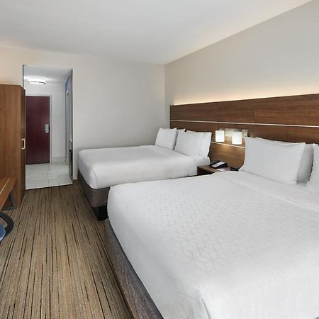 Holiday Inn Express Hotel & Suites Pensacola-West Navy Base By Ihg Beach Haven Экстерьер фото