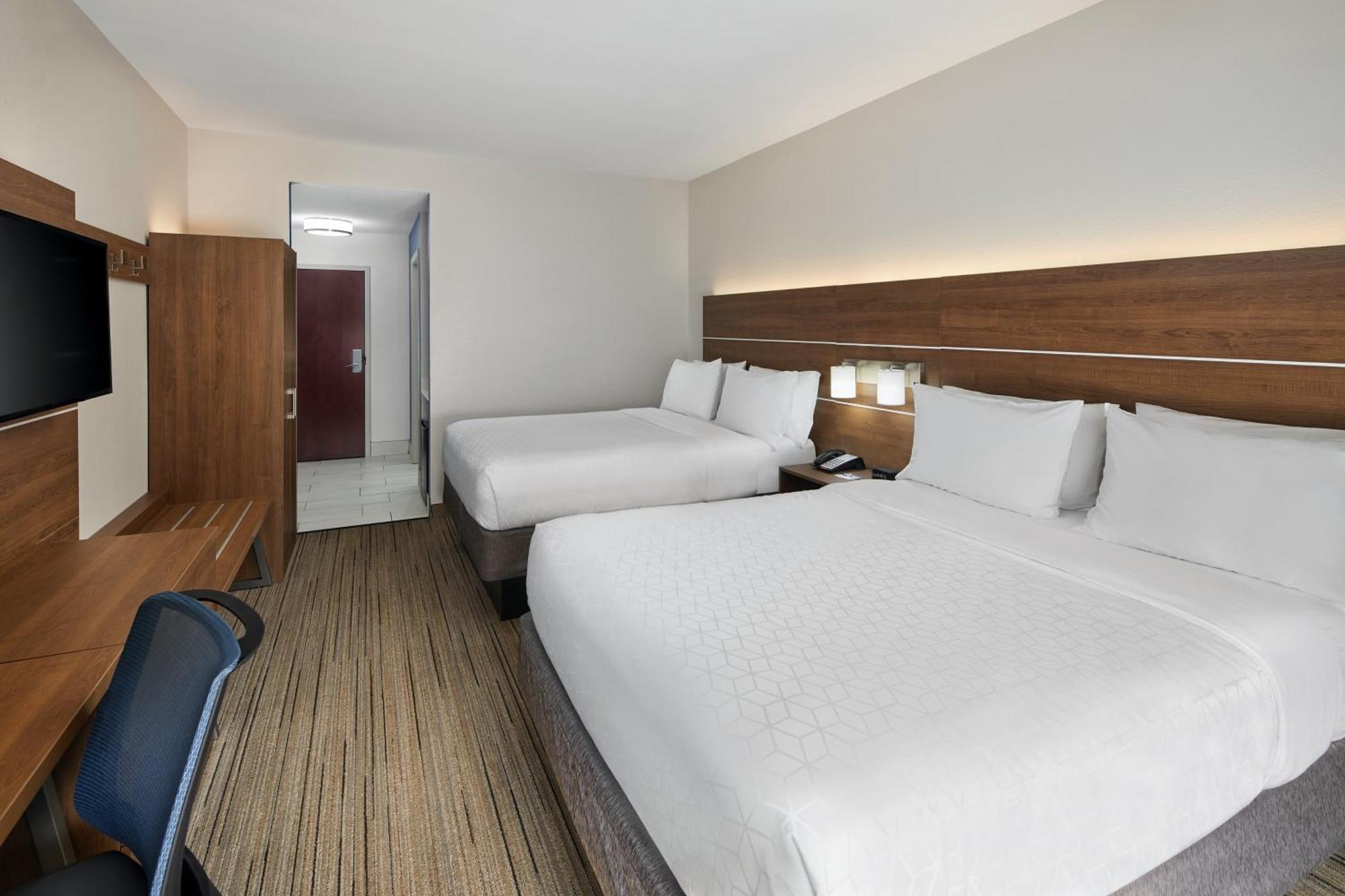 Holiday Inn Express Hotel & Suites Pensacola-West Navy Base By Ihg Beach Haven Экстерьер фото