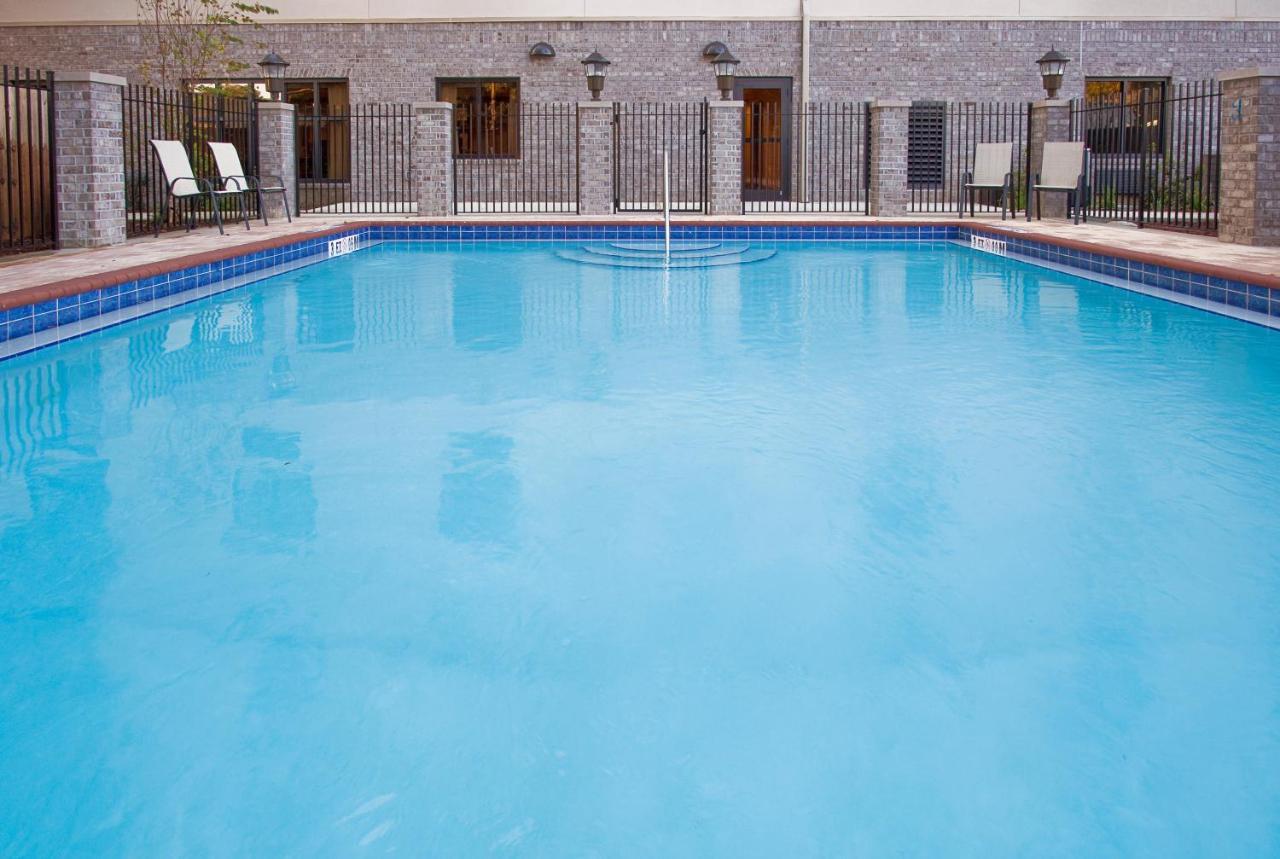 Holiday Inn Express Hotel & Suites Pensacola-West Navy Base By Ihg Beach Haven Экстерьер фото